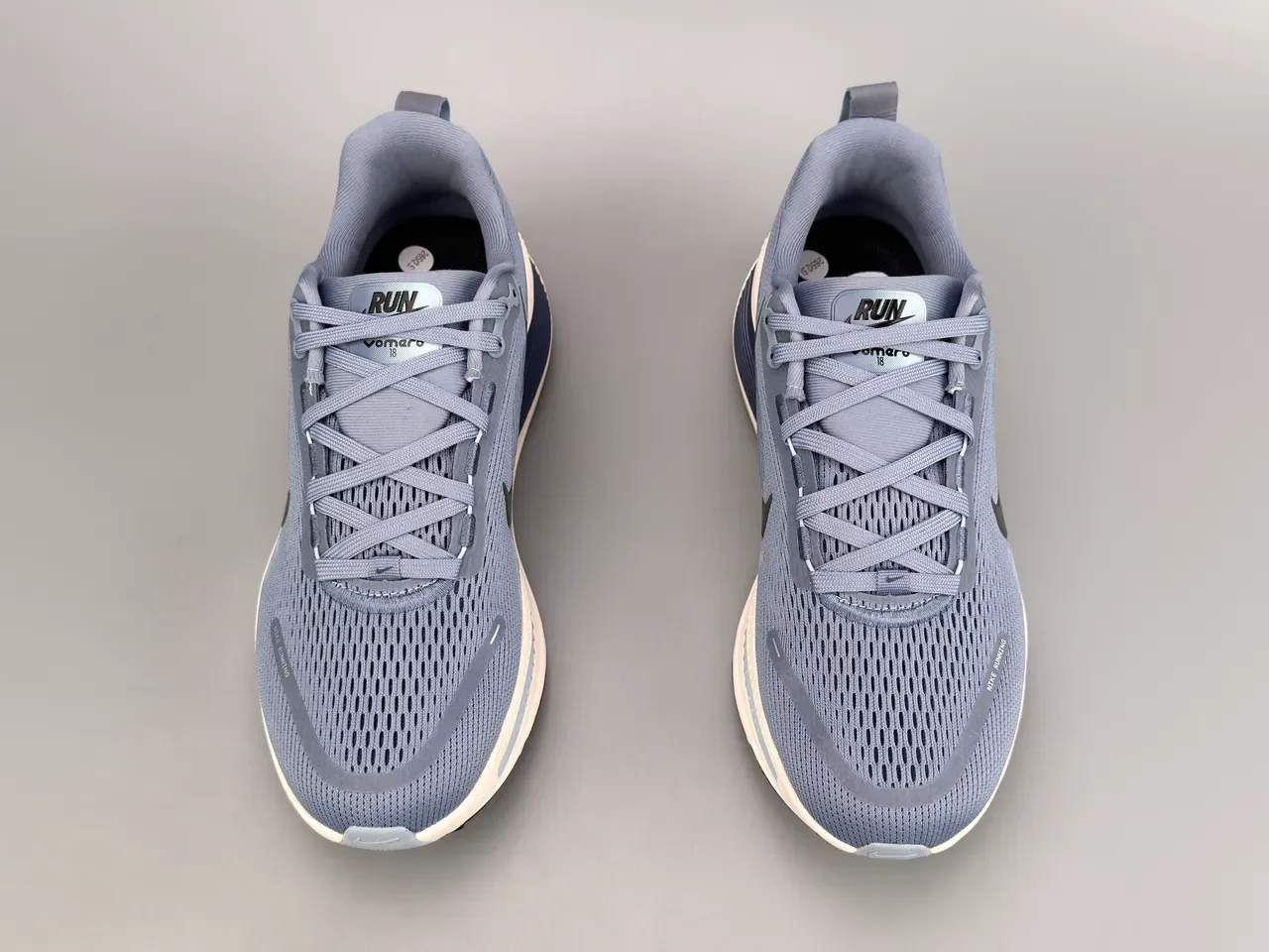 Nike 蓝海军 工程网面鞋面 分层波浪图案中底 跑鞋 7