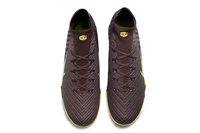 Nike Brown Green Sock-Fit Collar Flyknit Upper Turf Soccer Shoes 2
