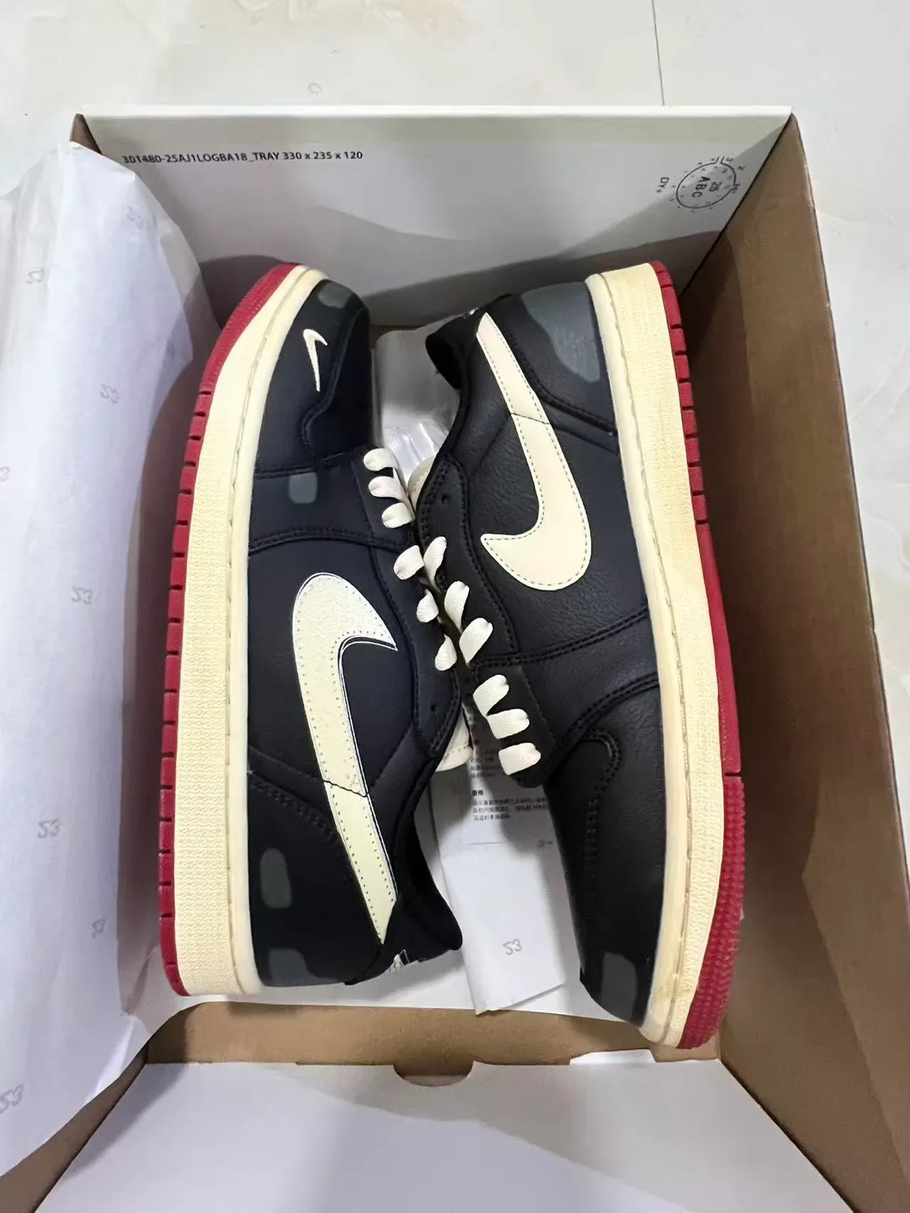 Nike Dunk Low Black Cream Red Lifestyle Sneakers 9