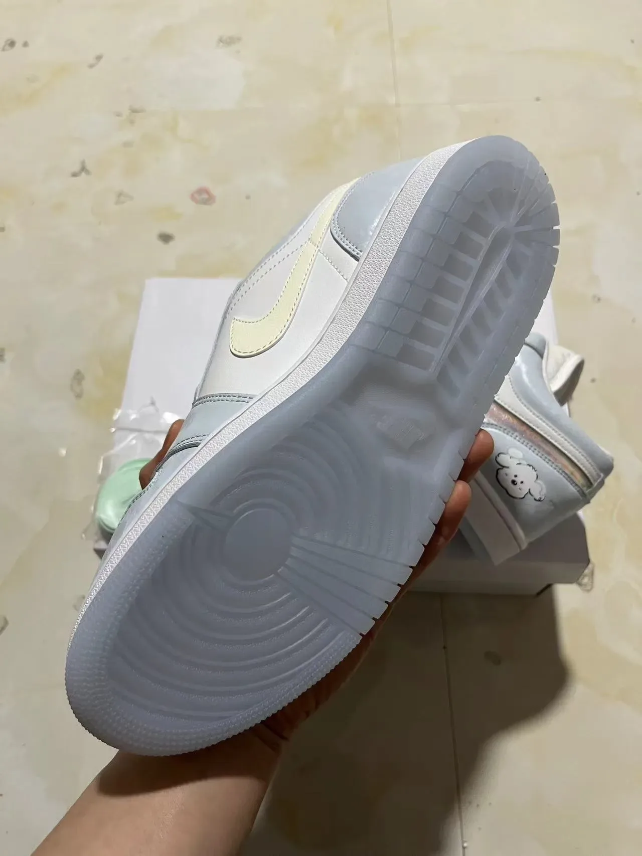 Nike Dunk Low 可爱小狗 浅灰生活方式运动鞋 6