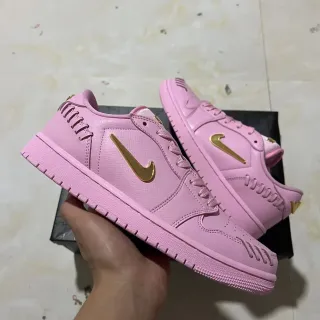 Nike Dunk Low Chaussures Lifestyle Rose Or Métallique