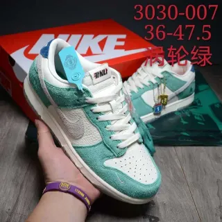 Nike Dunk Low Verde Turquesa de Ante Lifestyle Sneakers