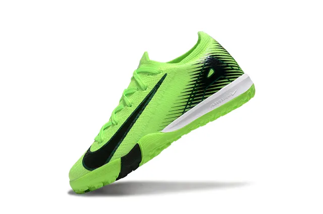 Nike 绿色黑色针织鞋面霓虹荧光绿草皮足球鞋 3