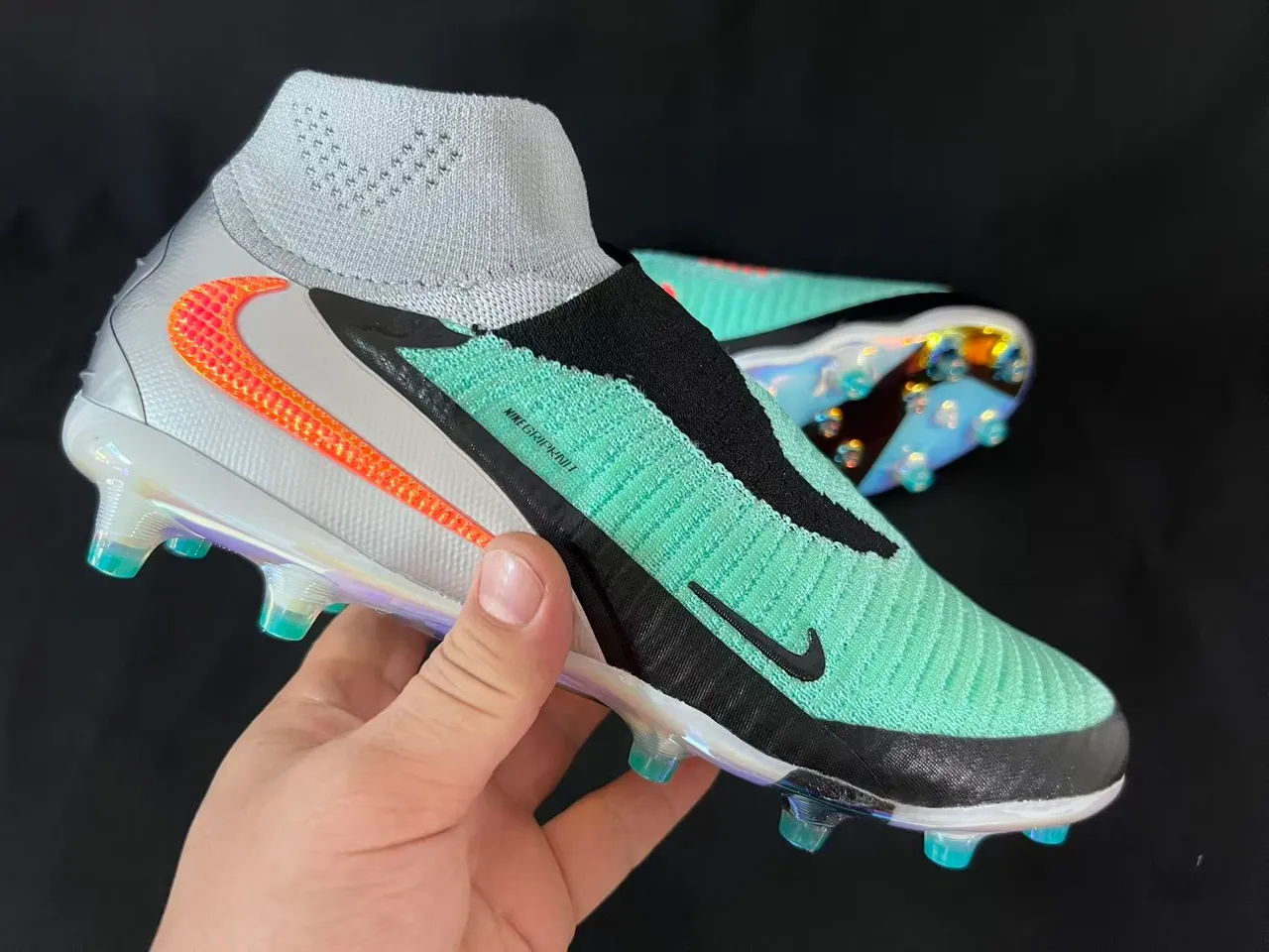 Nike Green Black Sock-Fit Collar Iridescent Translucent Sole Firm-Ground Soccer Shoes 16