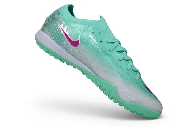 Nike Green Pink Low-Cut Knit Upper Atomknit Construction Turf Soccer Shoes 2