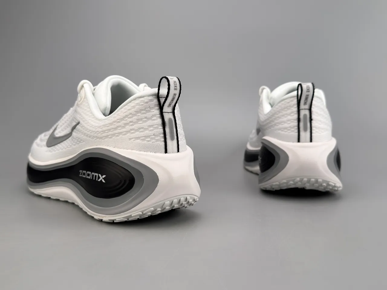 Nike Invincible Run White Gray Engineered Mesh Upper Full-Length ZoomX Cushioning Running Shoes 7