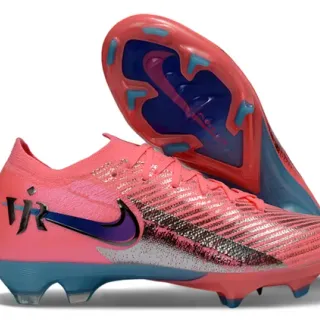 Nike Chaussures de football avec upper en tricot rose bleu, lacets asymétriques pour terrain ferme