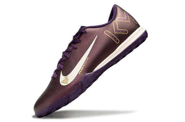 Nike بنفسجي ذهبي منخفض القطع أعلى منسوج رباط لامتماثل عشب اصطناعي 3