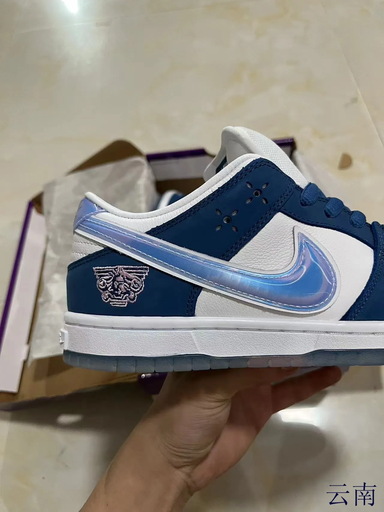 Nike SB Dunk Low Navy White Iridescent Swoosh स्केटबोर्ड जूते 9