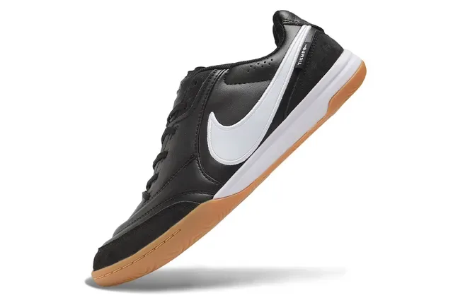Nike Tiempo 黑色白色 低帮 皮革鞋面 室内足球鞋 3