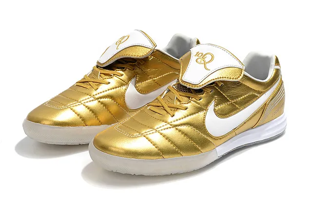 Nike Tiempo Legend White Gold Quilted Leather Upper Metallic Swoosh Indoor Soccer Shoes 8