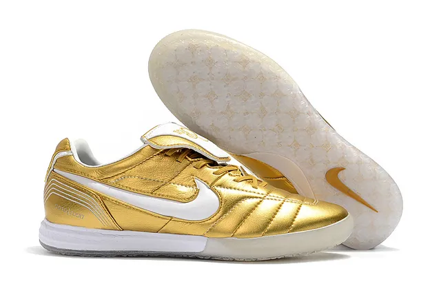 Nike Tiempo Legend White Gold Quilted Leather Upper Metallic Swoosh Indoor Soccer Shoes 9