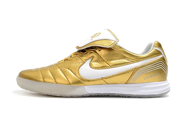 Nike Tiempo Legend White Gold Quilted Leather Upper Metallic Swoosh Indoor Soccer Shoes 11