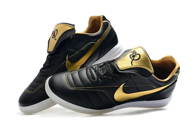 Nike Tiempo Legend White Gold Quilted Leather Upper Metallic Swoosh Indoor Soccer Shoes 12
