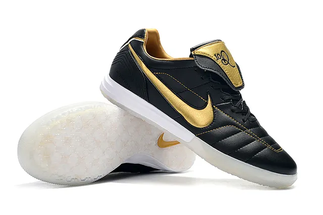Nike Tiempo Legend White Gold Quilted Leather Upper Metallic Swoosh Indoor Soccer Shoes 15