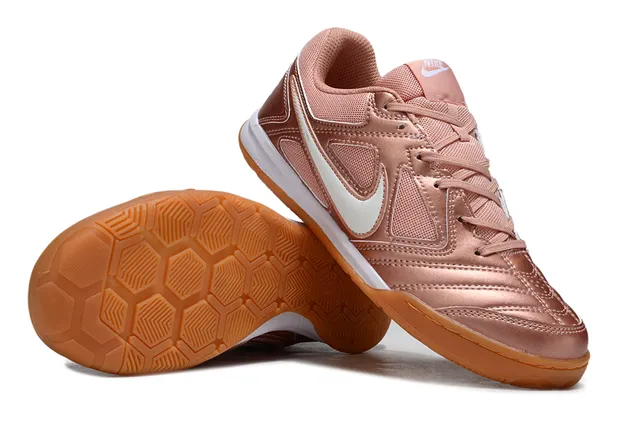 Nike Tiempo وردي أبيض معدني وردي ذهبي علوي اصطناعي Swoosh أحذية كرة قدم داخلية 6