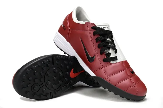 Nike Total 90 III বার্গান্ডি সাদা কালো টার্ফ ফুটবল জুতা 6