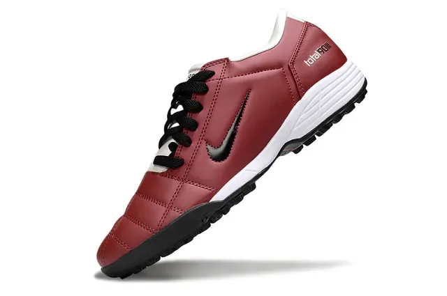 Nike Total 90 III বার্গান্ডি সাদা কালো টার্ফ ফুটবল জুতা 7