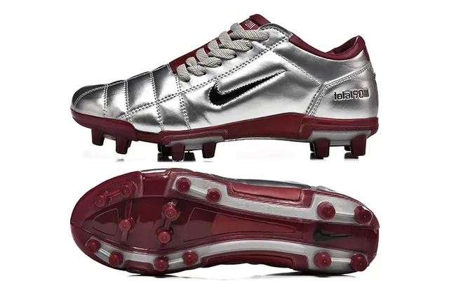 Nike Total 90 III Argent métallique et Bordeaux Semelles Firme Chaussures de Football 9