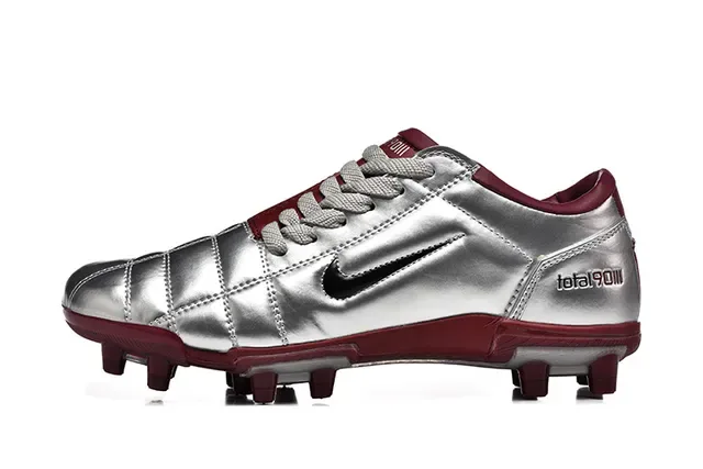 Nike Total 90 III Argent métallique et Bordeaux Semelles Firme Chaussures de Football 10