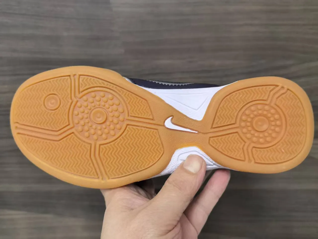 Nike Total 90 III চাঁদি নেভি ইন্ডোর সকার জুতো 2
