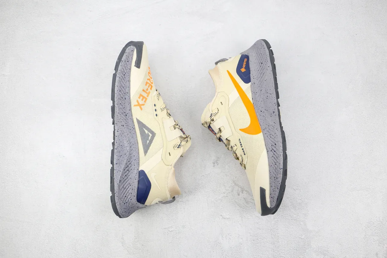 Nike Trail GORE-TEX 米色橙色灰色跑鞋 2