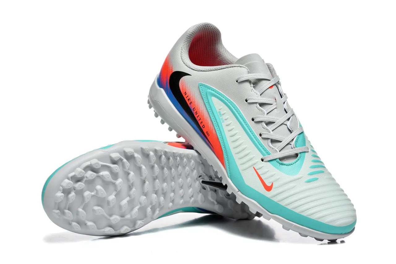 Nike United 002 Turf Soccer Shoes 7