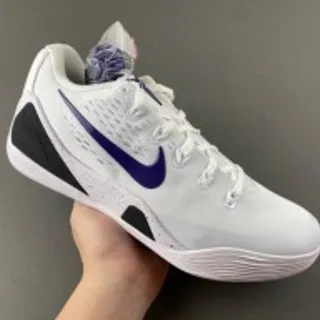 Nike Zapatos de Baloncesto Blanco y Morado con Swoosh