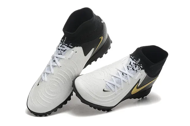 Nike Chaussures de football turf synthétiques texturisées blanc noir haut-coupé col chaussette 3
