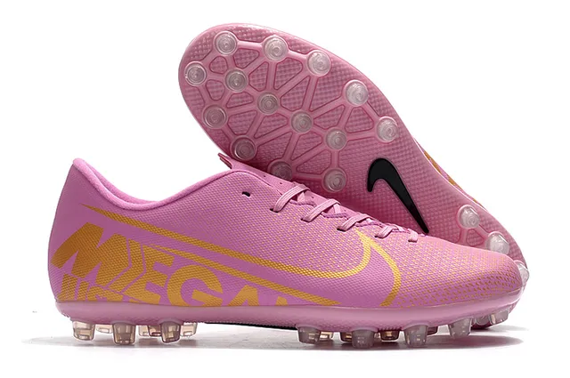 Nike সাদা কালো লো-কাট সিন্থেটিক আপার চেভরন-প্যাটার্নড মিডফুট কেজ আর্সিফিসিয়াল গ্রাস সকার শু 12