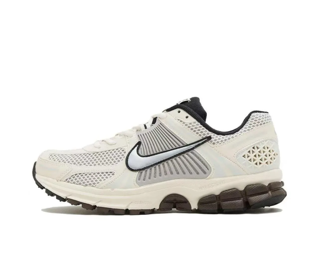 Nike White Black Mesh Upper Segmented Cushioned Midsole Running Shoes 2