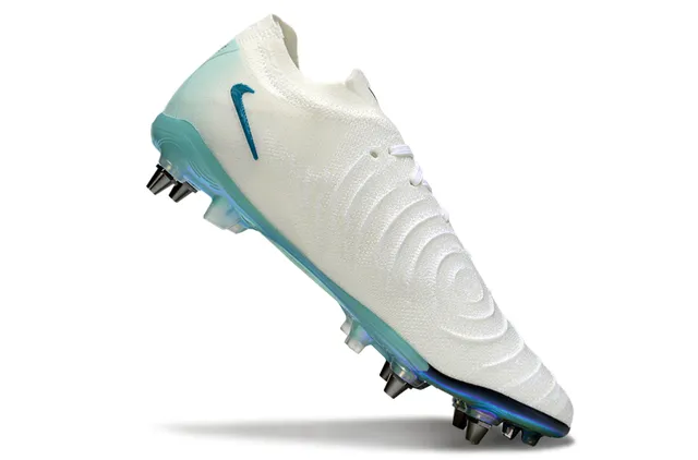 Nike白色蓝色针织鞋面彩虹色鞋底天然草地足球鞋 2