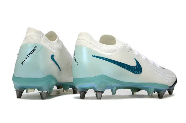 Nike白色蓝色针织鞋面彩虹色鞋底天然草地足球鞋 5