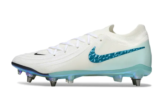 Nike白色蓝色针织鞋面彩虹色鞋底天然草地足球鞋 7