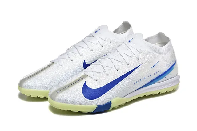 Nike White Blue Knit Upper Outsole Turf Soccer Shoes 8