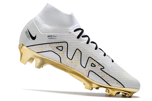 Nike Zapatillas de fútbol con empeine alto con ajuste de calcetín, suela metálica de placa y superficie de firme 11
