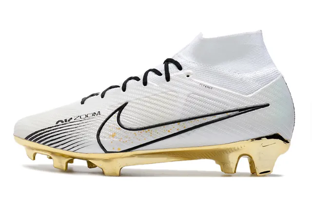 Nike Zapatillas de fútbol con empeine alto con ajuste de calcetín, suela metálica de placa y superficie de firme 13