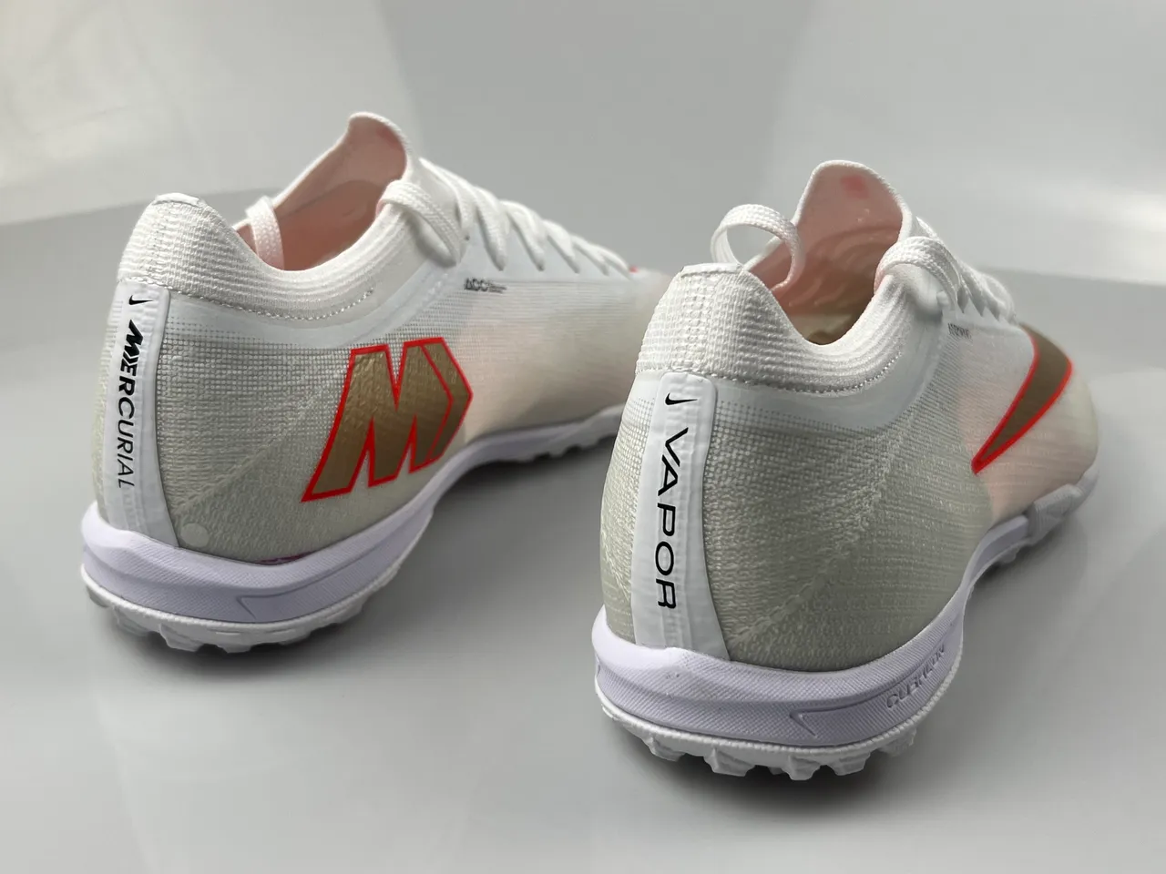 Nike White Gold Knit Upper Metallic Swoosh Turf Soccer Shoes 3