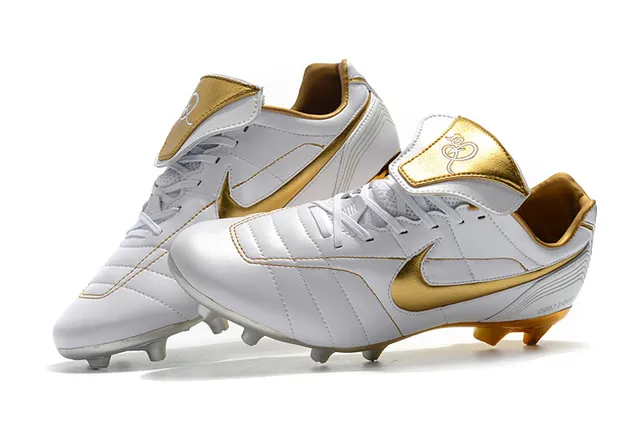 Nike White Gold Quilted Leather Upper Metallic Swoosh Firm-Ground Soccer Shoes 22