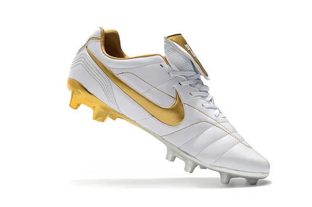 Nike White Gold Quilted Leather Upper Metallic Swoosh Firm-Ground Soccer Shoes 23
