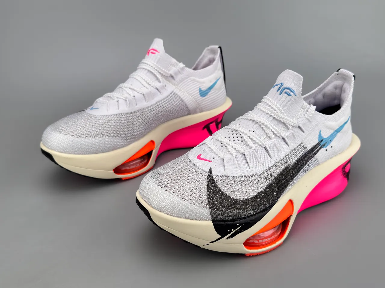 Nike chaussures de course blanc rose avec tige en maille Air Zoom Forefoot Unit 7