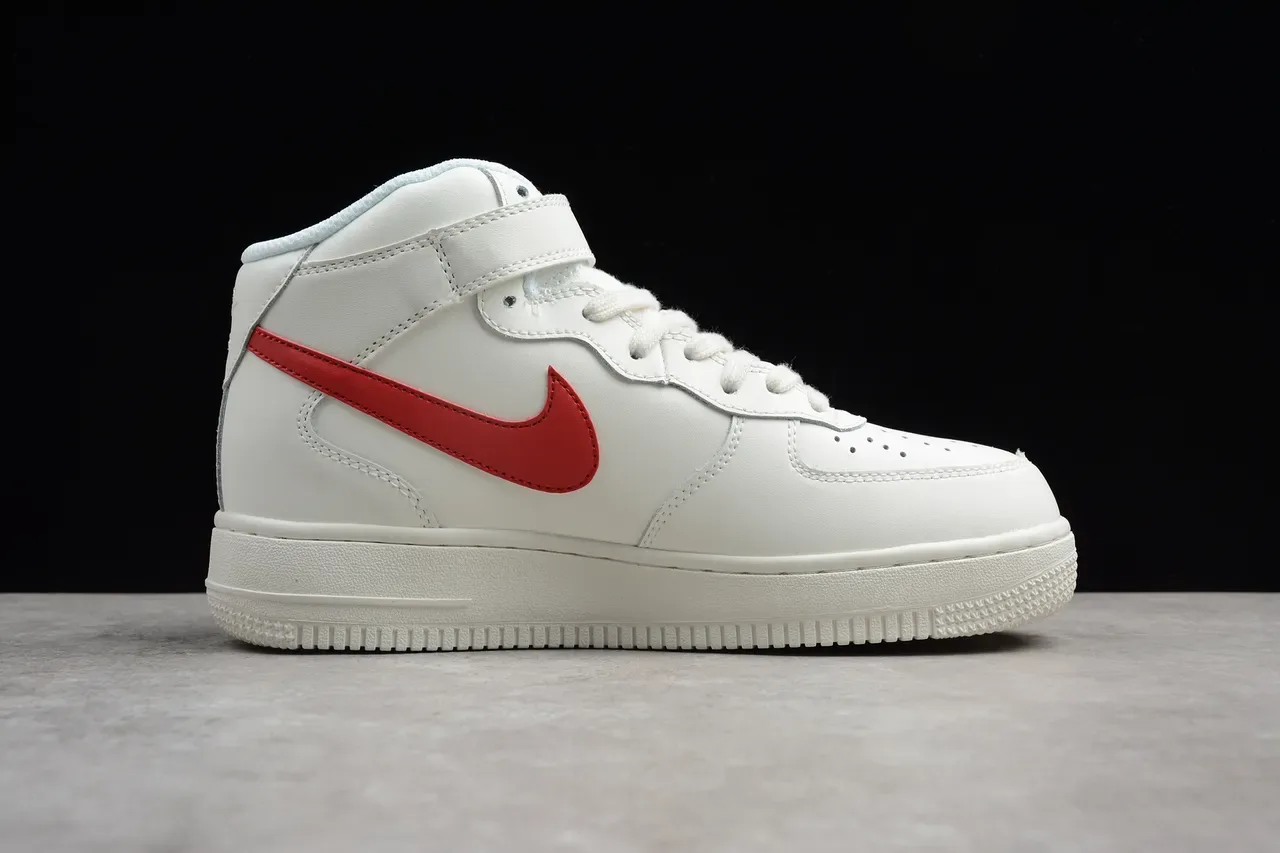 Nike Tênis Lifestyle Branco e Vermelho de Cano Alto com Tira no Tornozelo 14