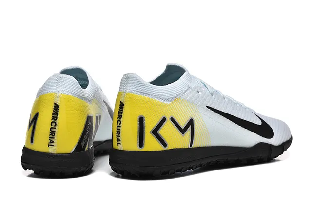 Nike White Yellow Knit Upper Low-Cut Collar Indoor Soccer Shoes 5