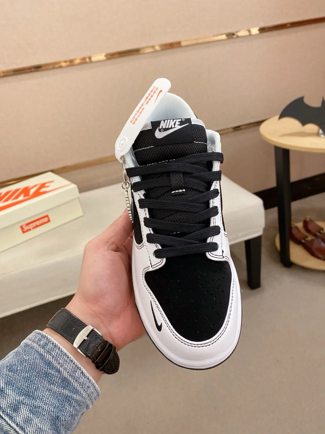 Nike x Supreme Dunk Low काला सफेद स्केटबोर्ड जूते 2