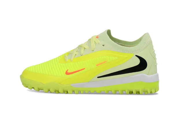 Nike Yellow Black Low-Top Knit Upper Turf Soccer Shoes 6