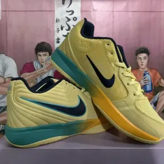 Nike أصفر بحري منخفض العلوة علوة شبكية وسينتيتيك حذاء أسلوب حياة