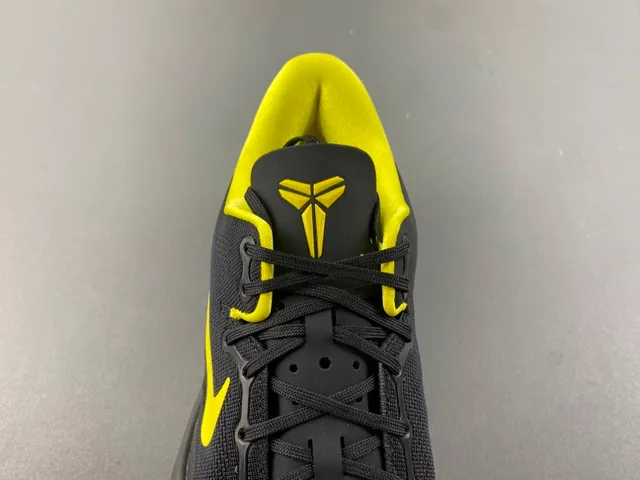 Nike Zoom Kobe VIII noir jaune vert chaussures de basket 6