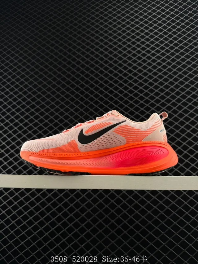 Nike ZoomX Laranja Bege Upper de Malha Engineered Sola de Espuma de Comprimento Total Tênis de Corrida 5