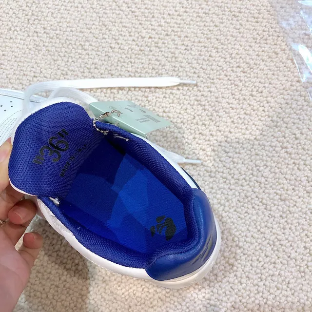 Off-White Arrow Sneaker White and Royal Blue Lifestyle Sneakers 6