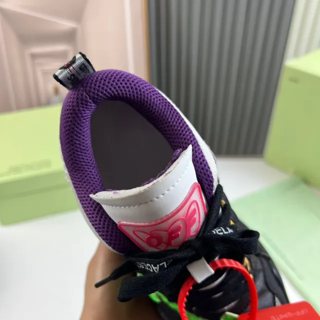 Off-White काला हरा सोल औद्योगिक तीर मोटिफ चंकी स्नीकर 3